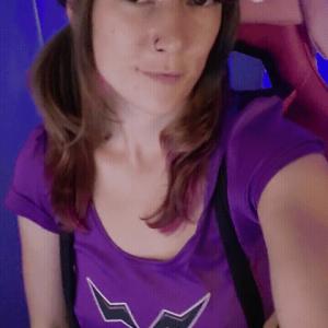 Preview thumbnail for Alt + femme Waluigi by nek0_wave image