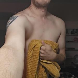 Preview thumbnail for [30M] properly drying after my shower image