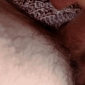 Preview thumbnail for Her lips slowly caressing my cock 👄 image