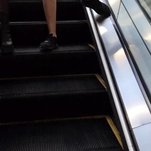 Preview thumbnail for Escalators are the best place for a quick flash image