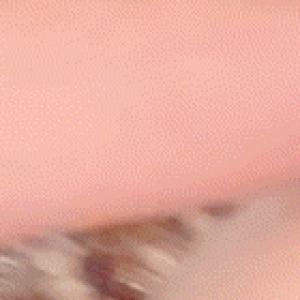 Preview thumbnail for Love how creamy she gets 🤤