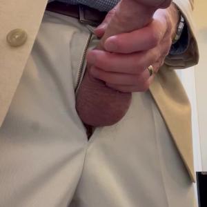 Preview thumbnail for A few moans, grunts and groans from Grandpa (57).
