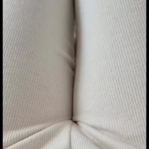 Preview thumbnail for The way this cat's head seamlessly pops out between them thighs