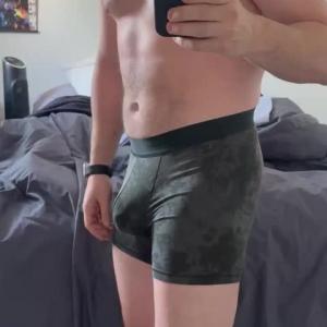 Preview thumbnail for 36M - been feeling real good about my gym gains lately, but please let me know what you think of my soft cock