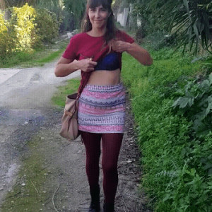 Preview thumbnail for [gif] cum on my slutty mom tummy image